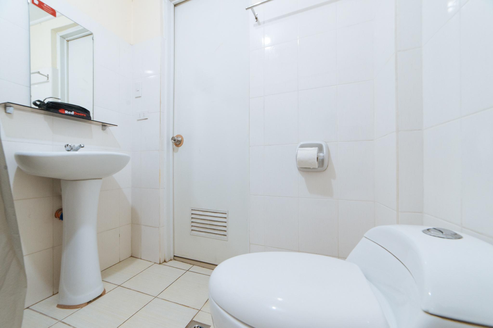 מלון Reddoorz Near Pasay Taft מראה חיצוני תמונה