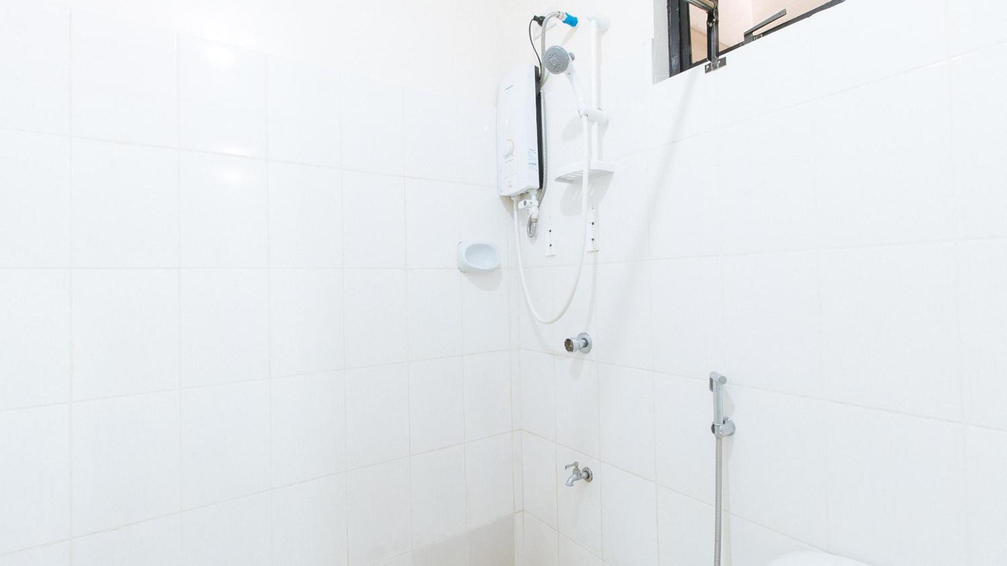 מלון Reddoorz Near Pasay Taft מראה חיצוני תמונה