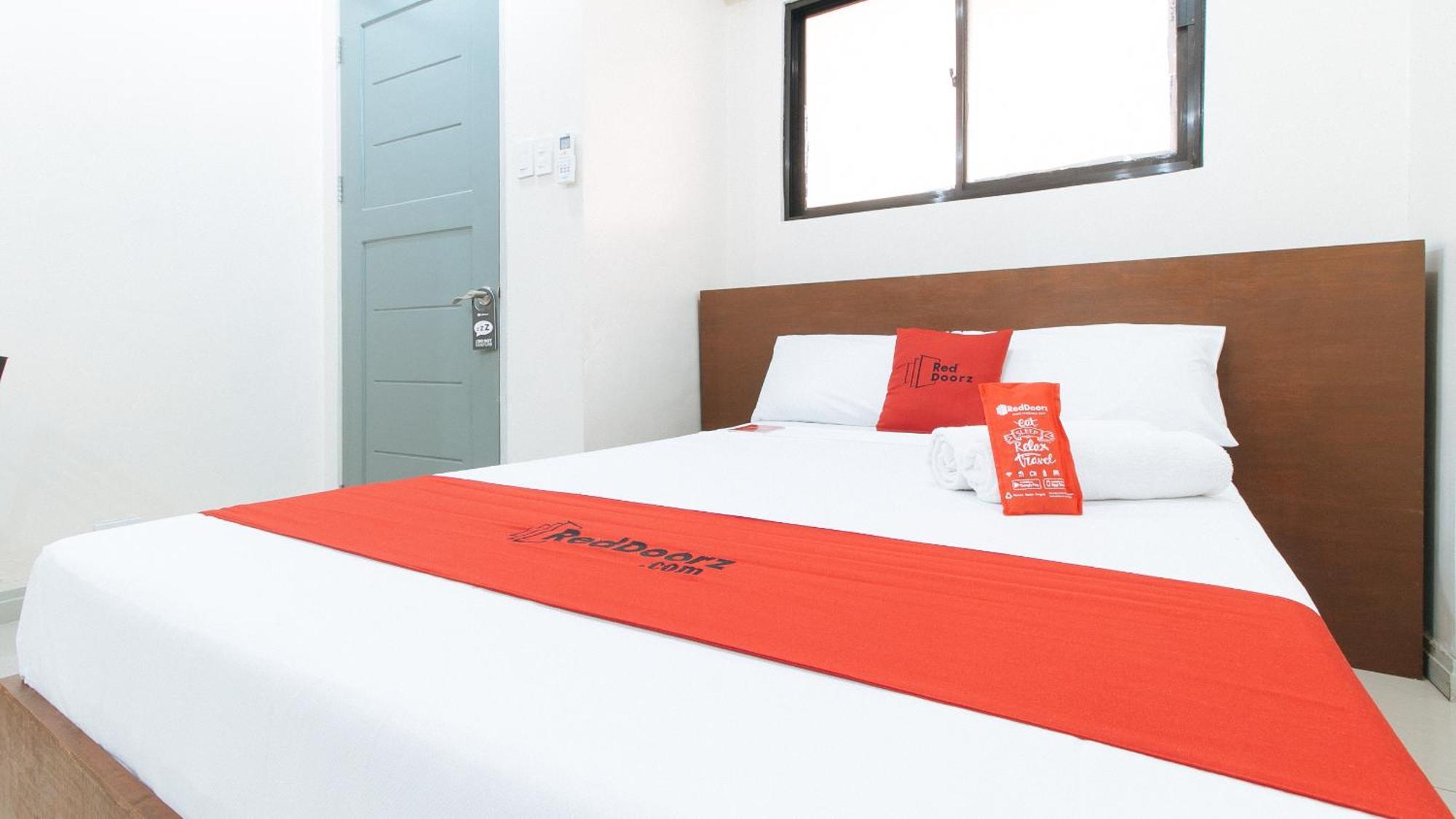 מלון Reddoorz Near Pasay Taft מראה חיצוני תמונה