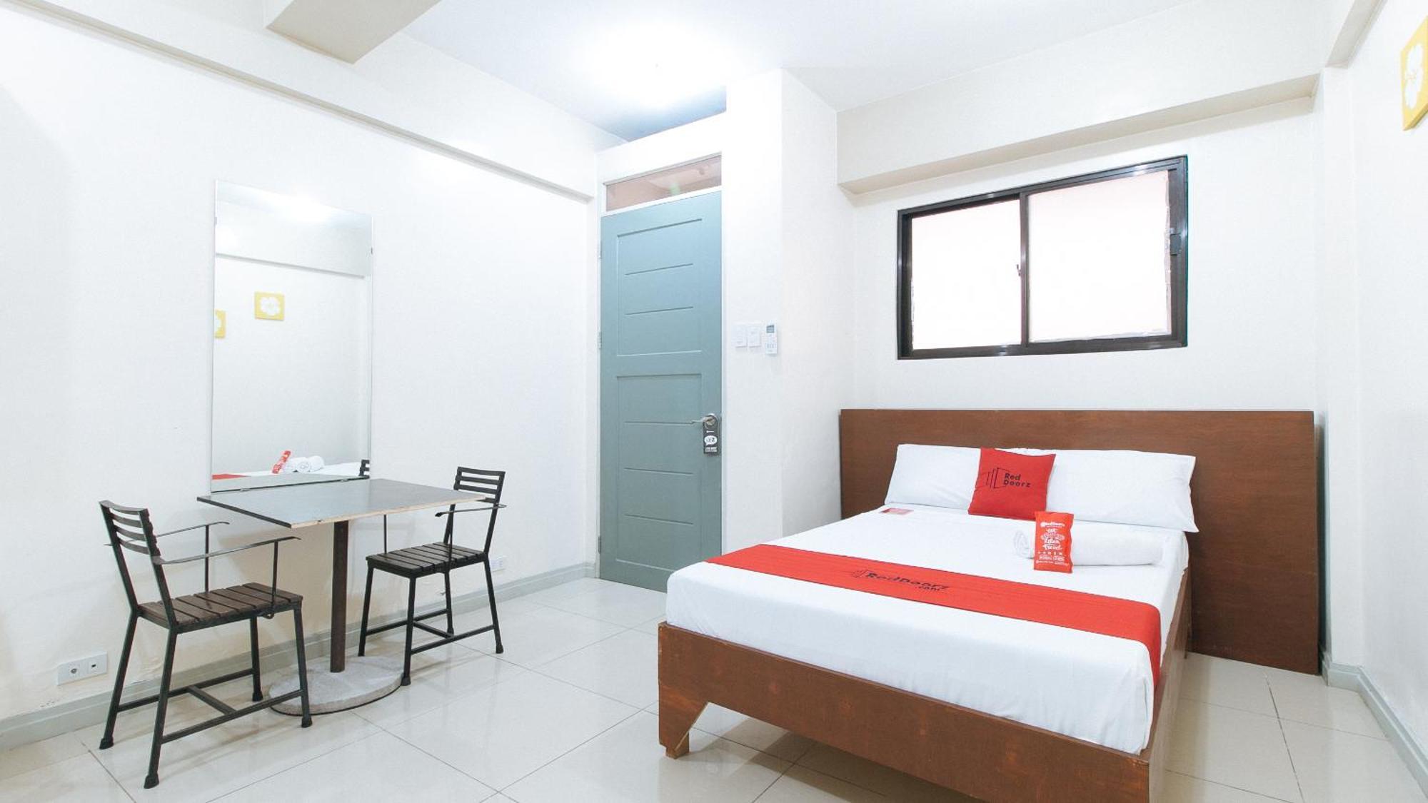 מלון Reddoorz Near Pasay Taft מראה חיצוני תמונה