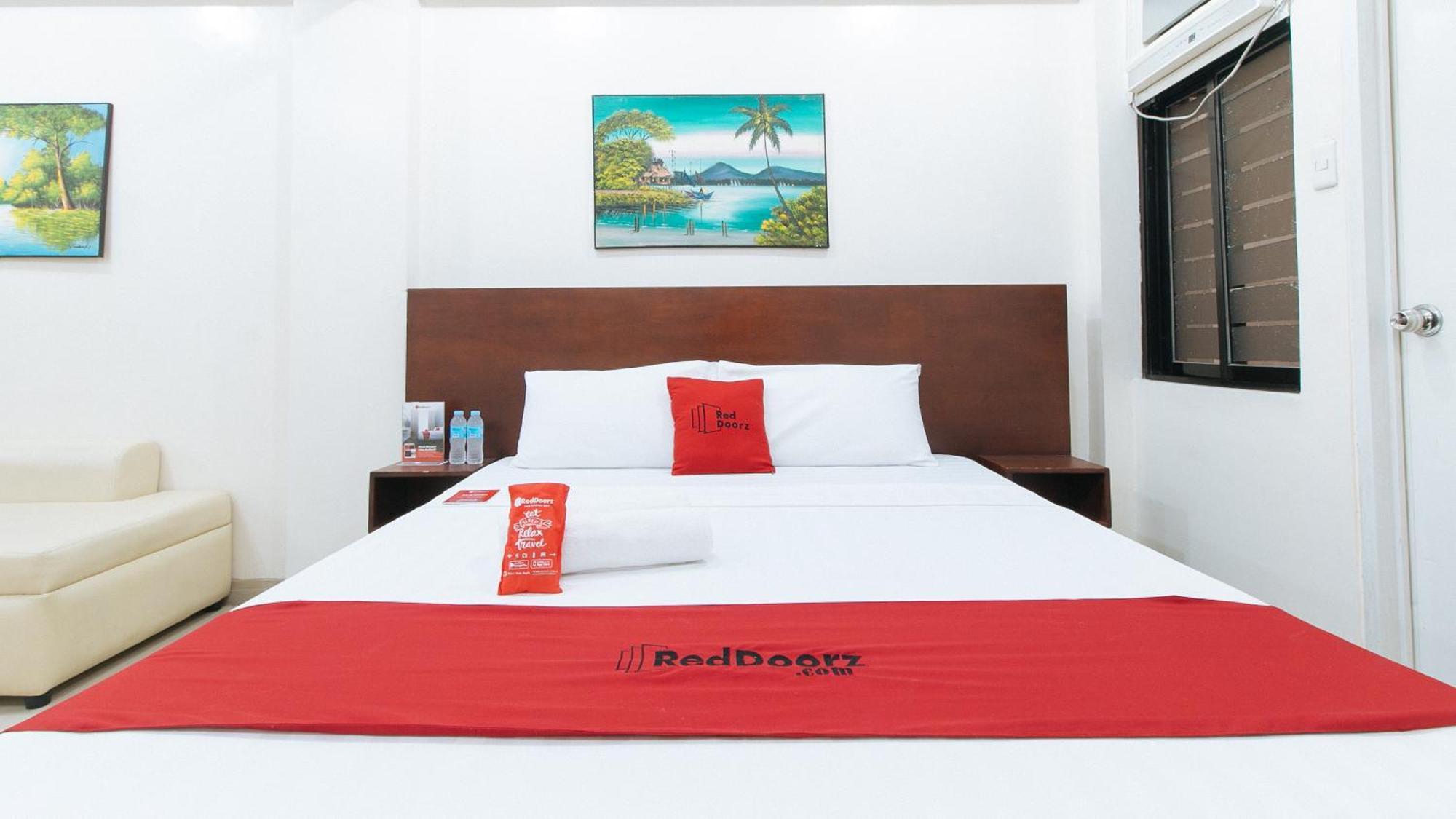 מלון Reddoorz Near Pasay Taft מראה חיצוני תמונה